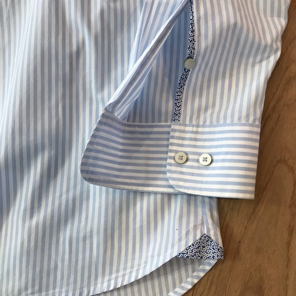 Tommy Bahama long sleeve button down - Picture 5 of 7